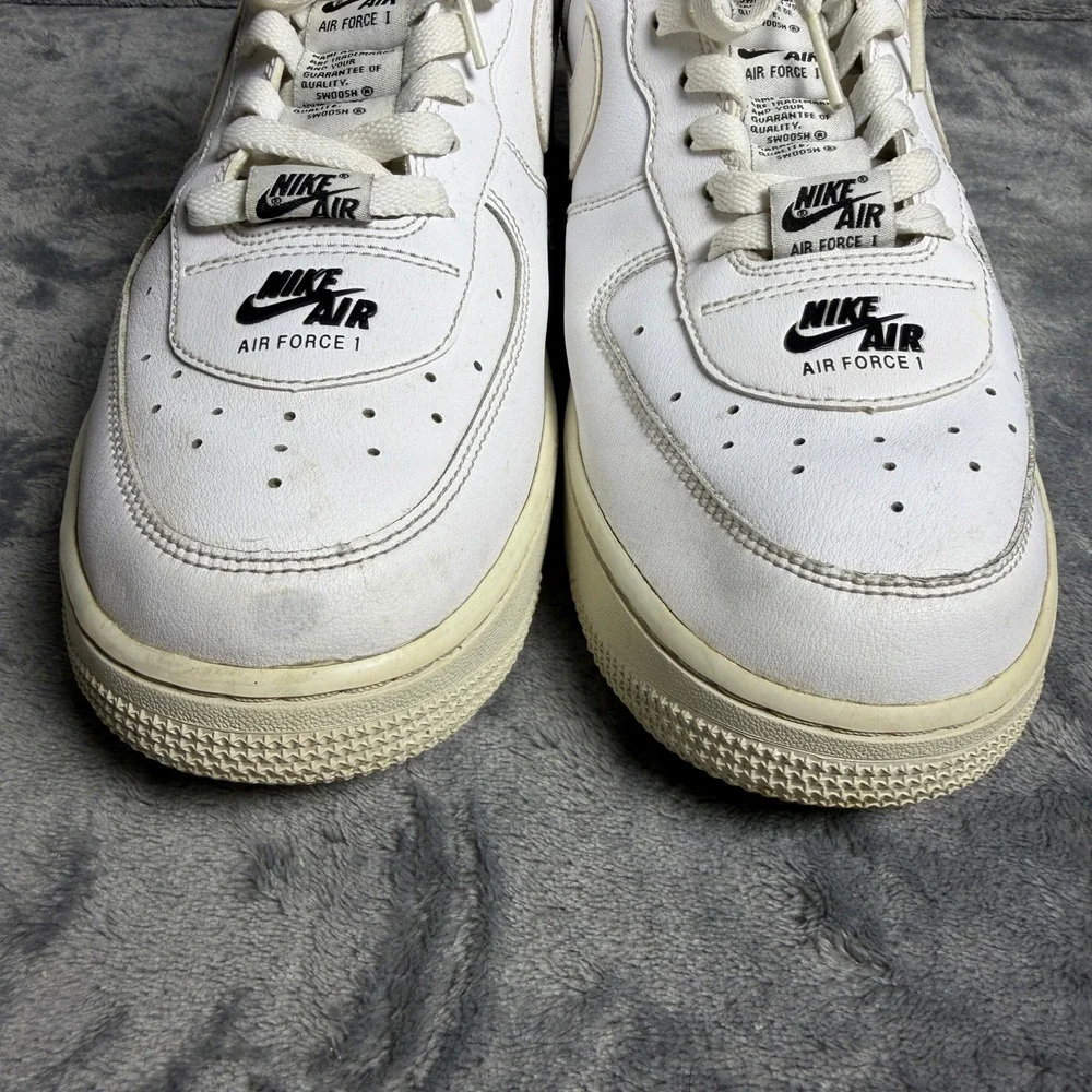 Nike Air Force 1 Mens SZ 10 Low 07 LV8 Utility White Black CJ1379-100